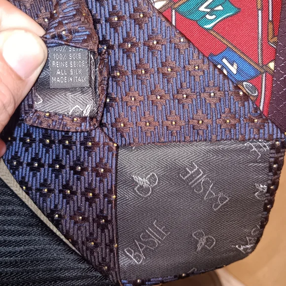 Tie Bundle (7) - Picture 4 of 7